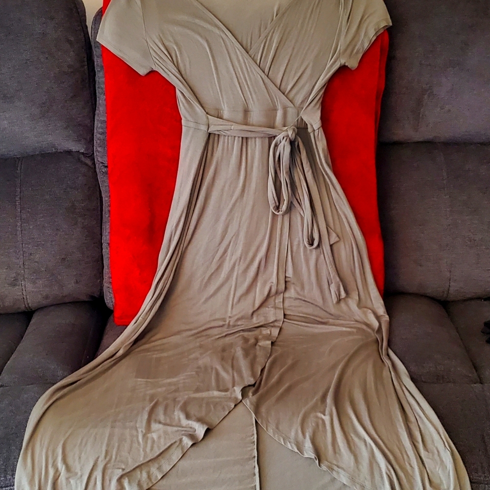 🛑EUC SO Asymmetrical Olive Green V-Neck Dress LG